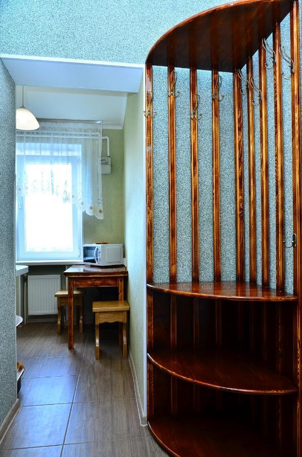 героїв танкістів, 8 Apartment *