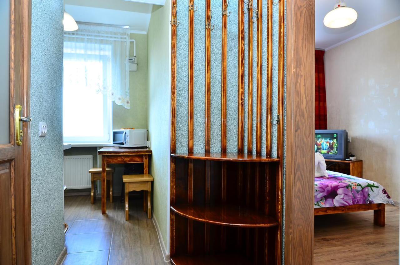 героїв танкістів, 8